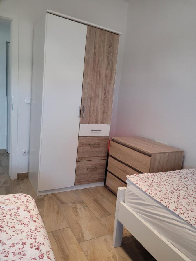 Appartement Baraba Maslenica Bagian luar foto